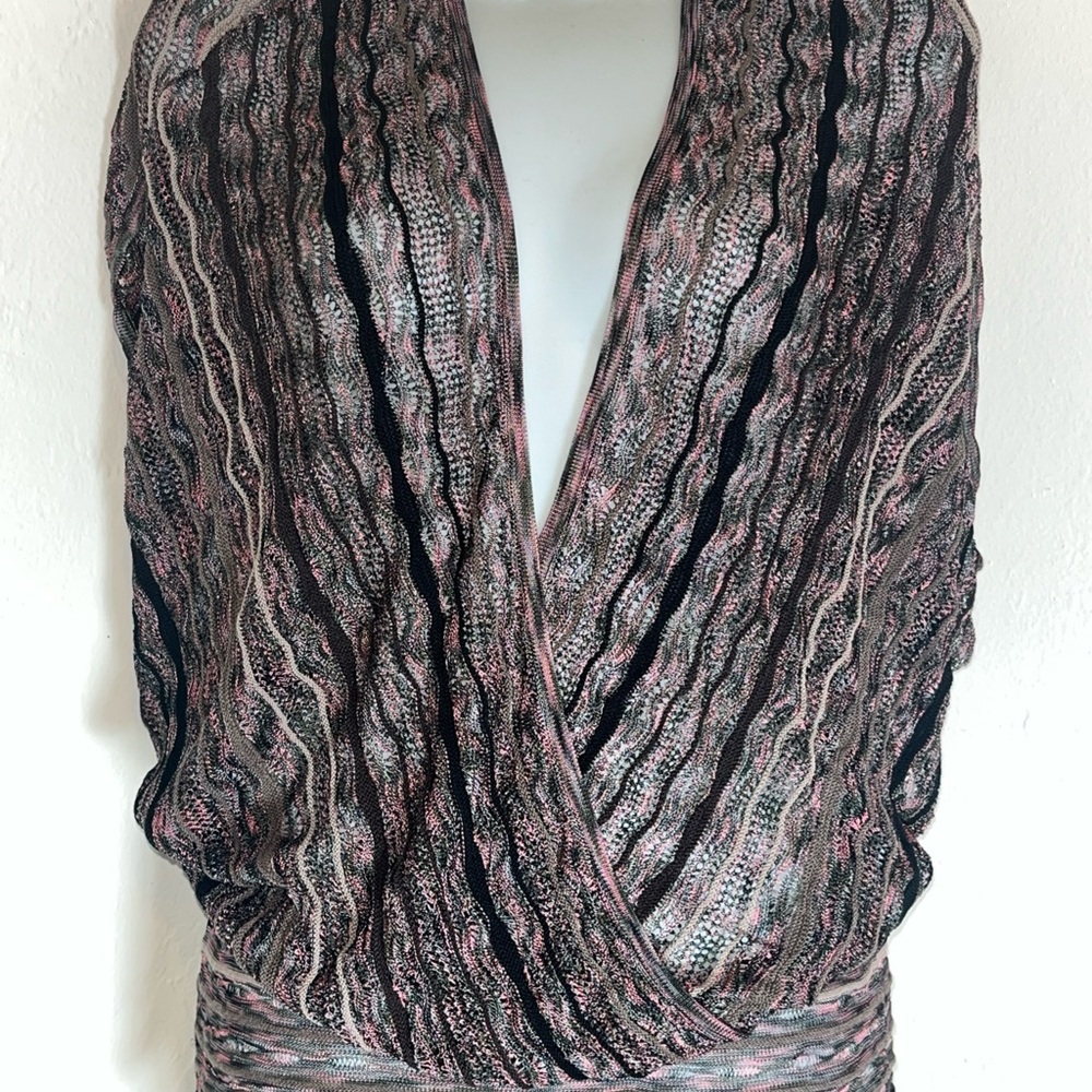 Laundry By Shelli Segal Black and Pink Knit Top